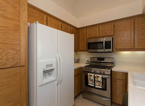 4th image of 6930 Gregorich Dr Unit H