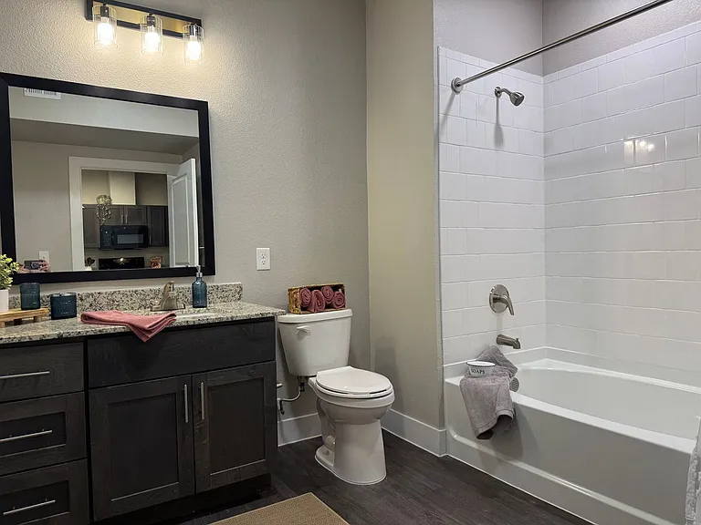 Legacy Lockhart Senior Apartments — Photo 59
