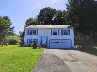 3216 Burris Rd, Vestal, NY 13850