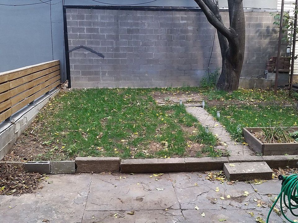 1st image of 215 Maujer St APT 1R