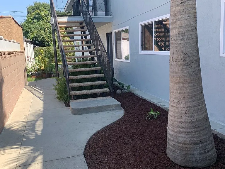 11670 Esther St — Photo 22