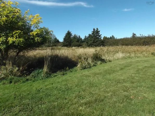 Elm St Lot 2, Yarmouth, NS B5A 2R2