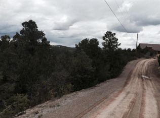 21 Bilotto Dr, Cedar Crest, NM 87008