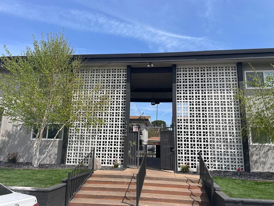 1st image of 7734 Brentwood Dr #15