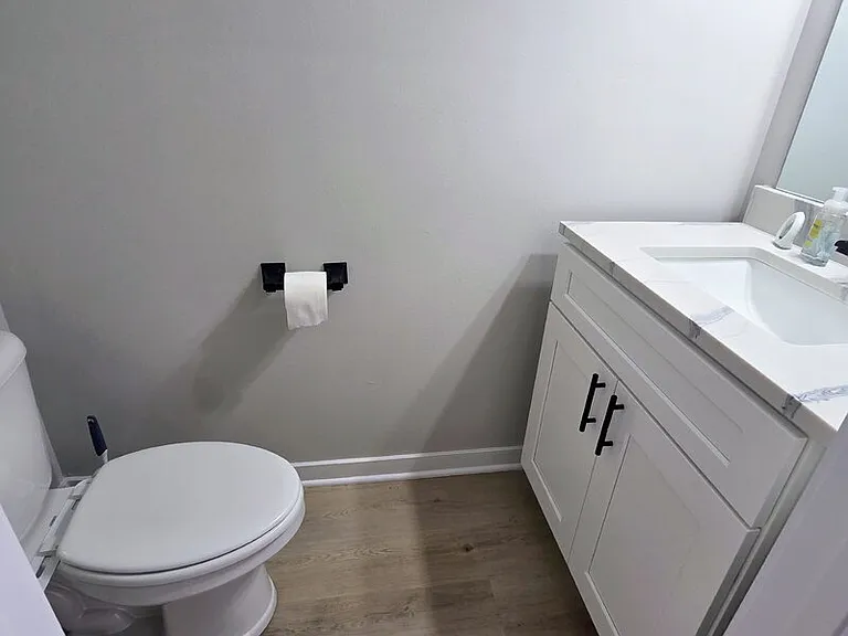 1008 Maple St — Photo 11
