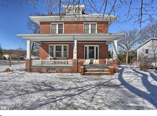 488 Hill Rd, Wernersville, PA 19565