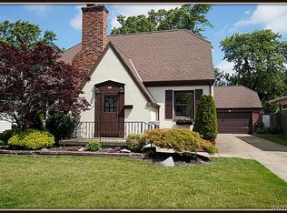 40 Kenton Rd, Buffalo, NY 14217