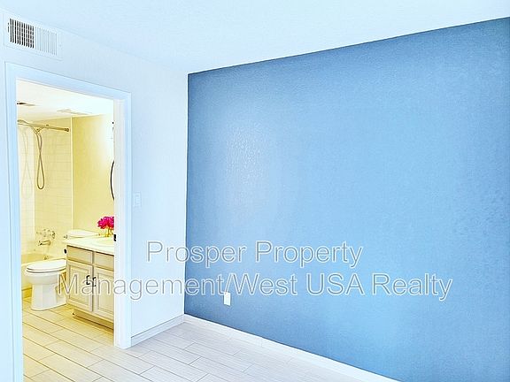 5th image of 10080 E Mountainview Lake Dr Unit 106