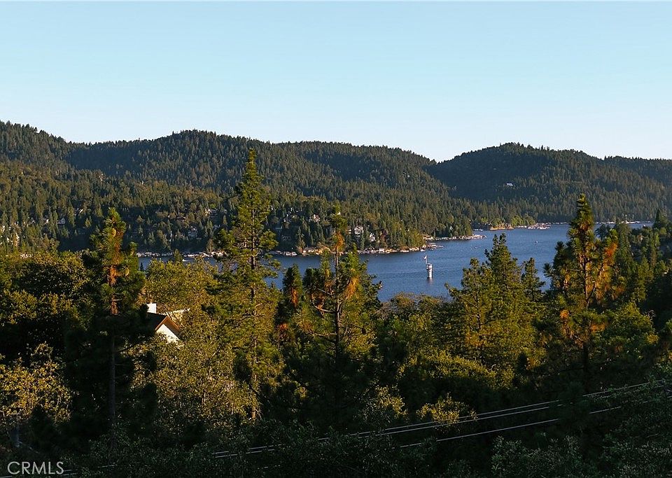 1st image of 1239 Yosemite Dr