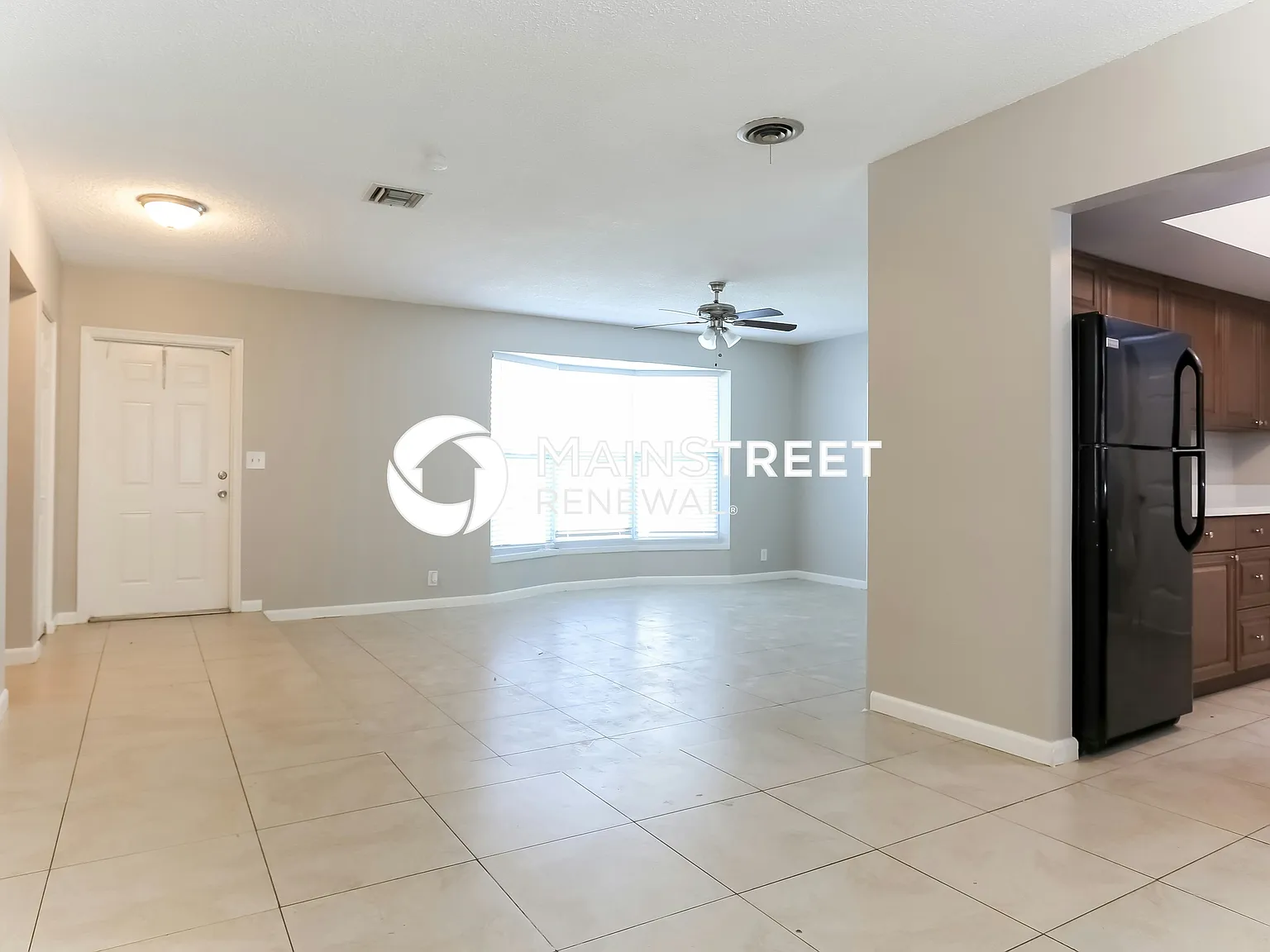 4220 NW 23rd St — Photo 4
