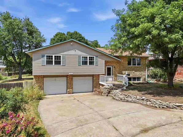 1612 Meadowbrook Dr, Ponca City, OK 74604