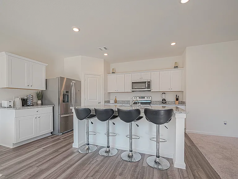 7838 Pink Dahlia Dr — Photo 3