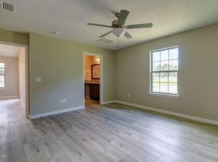 3326 10 Acre Rd, Panama City, FL 32405