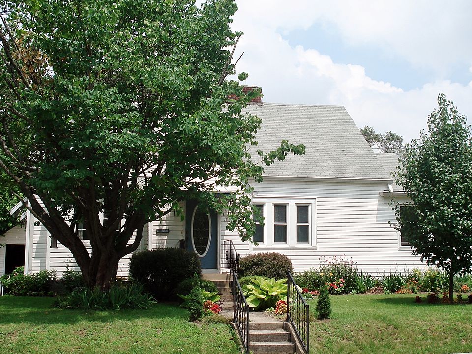 1st image of 1508 E Mills Ave