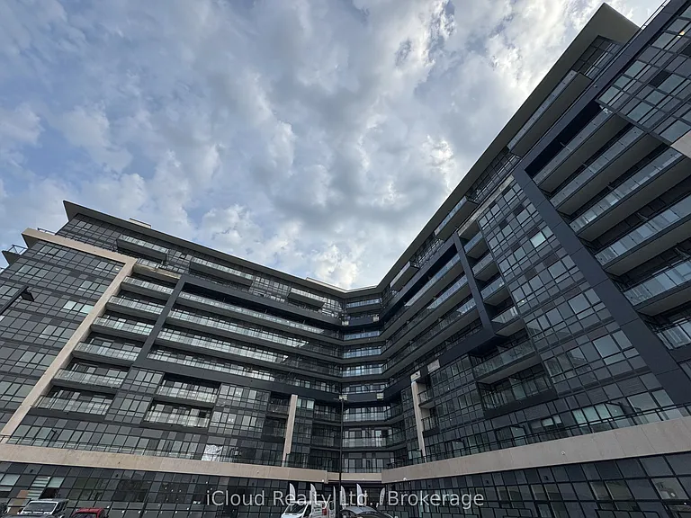 395 Dundas St W #417 — Photo 1