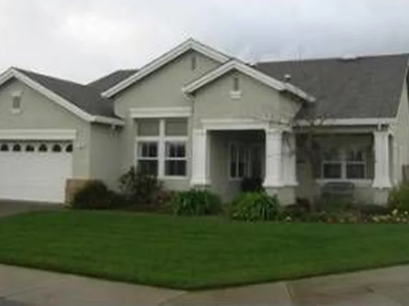 106 Wisteria Cir, Cloverdale, CA 95425