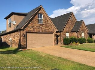 372 Vaiden Ridge Dr N, Hernando, MS 38632