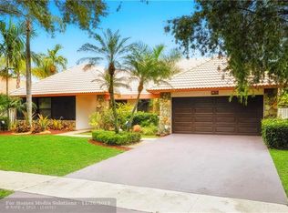 9871 NW 10th Ct, Fort Lauderdale, FL 33322