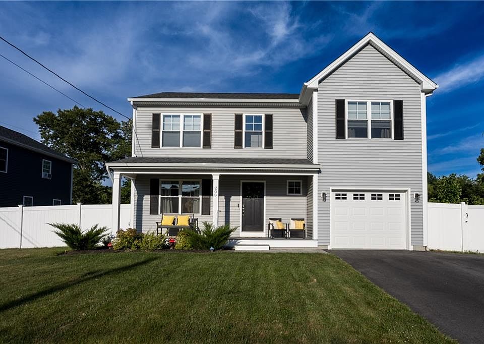 1st image of 209 Curran Rd