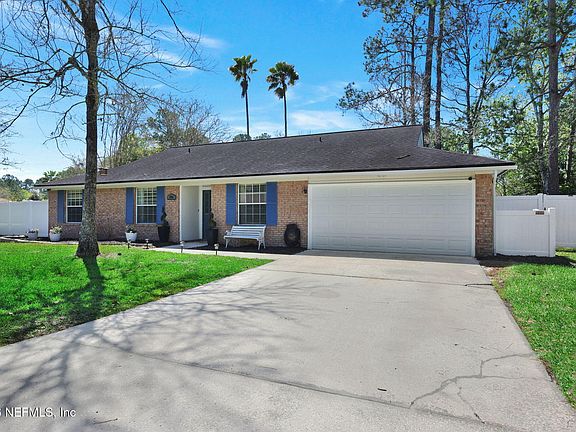 3rd image of 5354 MORGAN HORSE Drive N
