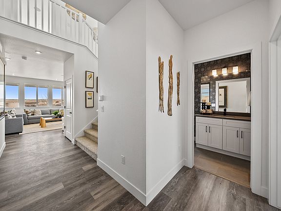 Starling at Tanterra by Trumark Homes Plan 4 Entry Hall