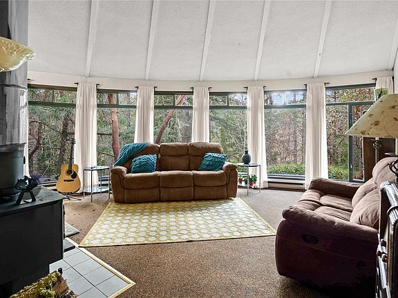 5th image of 3383 Lakeridge Pl