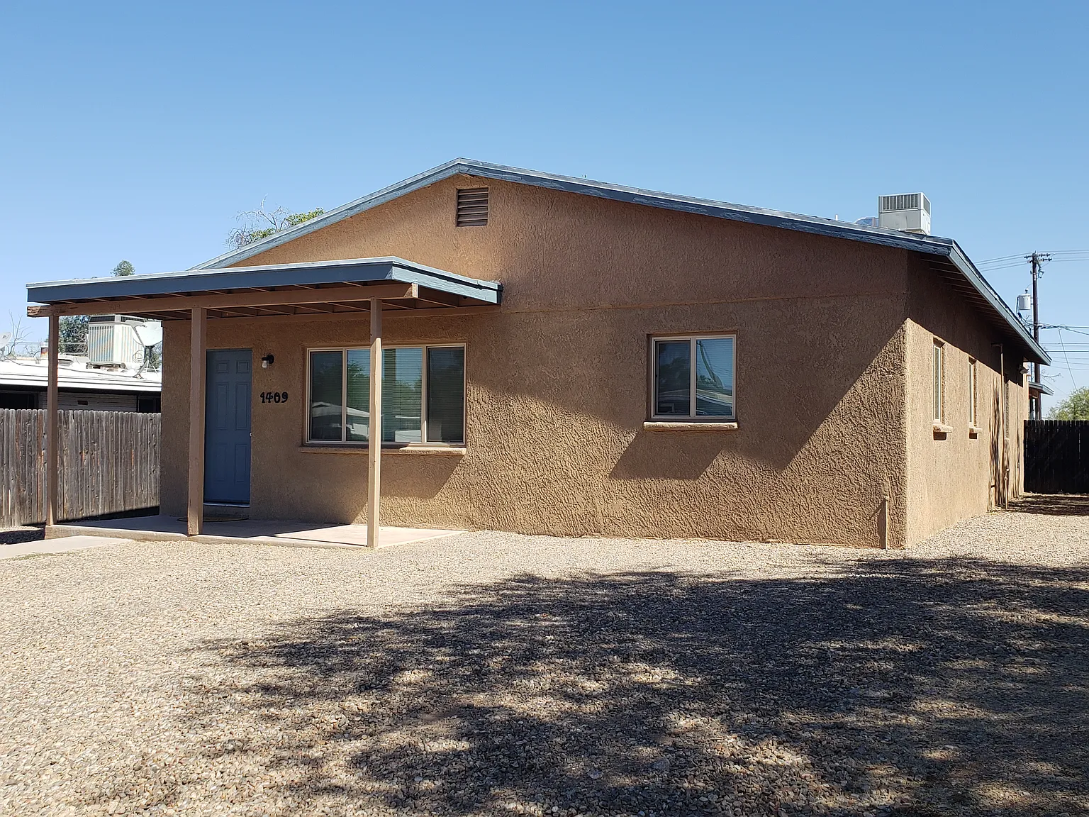 5 bed, 1808 sqft, $1,850 — Photo 2