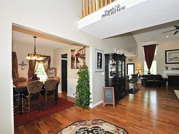 5th image of 8046 Eskerban Dr