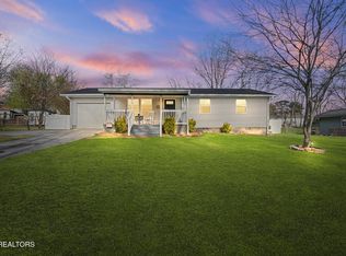 624 Scenic Hills Dr, Seymour, TN 37865