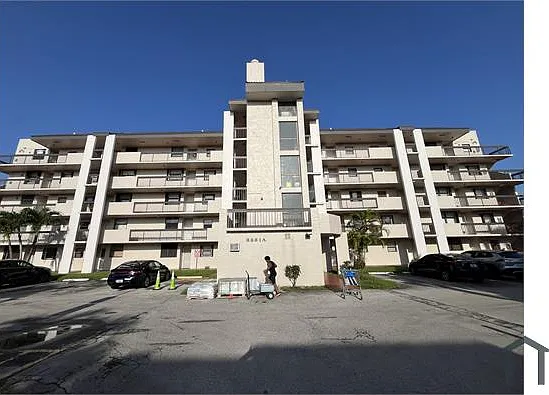8881A Fontainebleau Blvd #501
