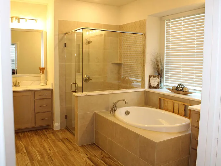 1908 Midhurst Dr — Photo 22