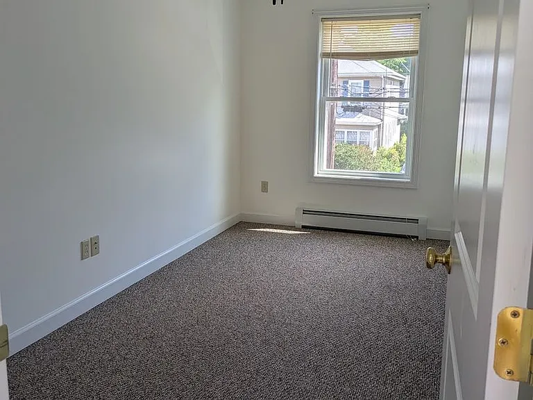 55 Boys Ave — Photo 29