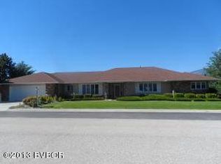 302 Noland Dr, Hamilton, MT 59840