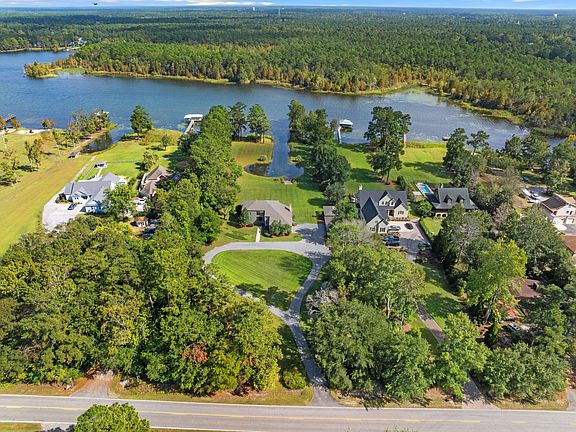 2nd image of 1554 Pinopolis Rd