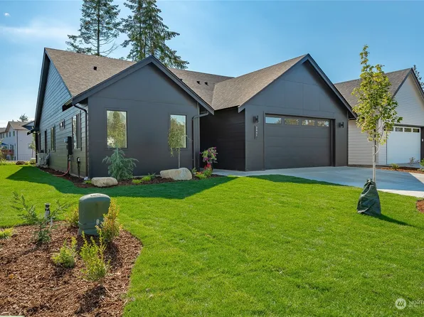 2841 Hazelwood Drive, Blaine, WA 98230