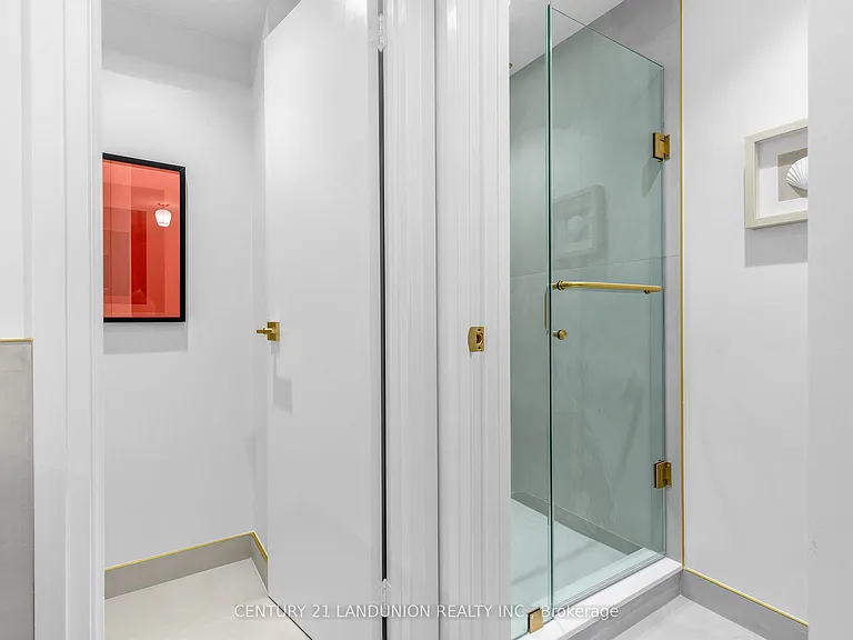 193 McNicoll Ave — Photo 33