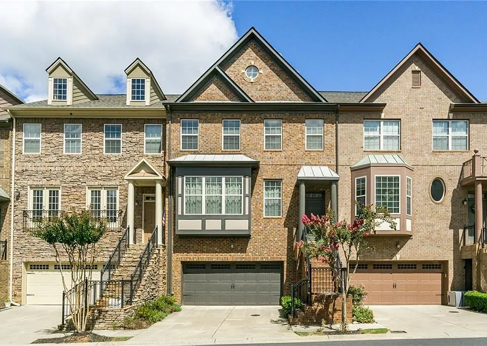 9034 Woodland Trl