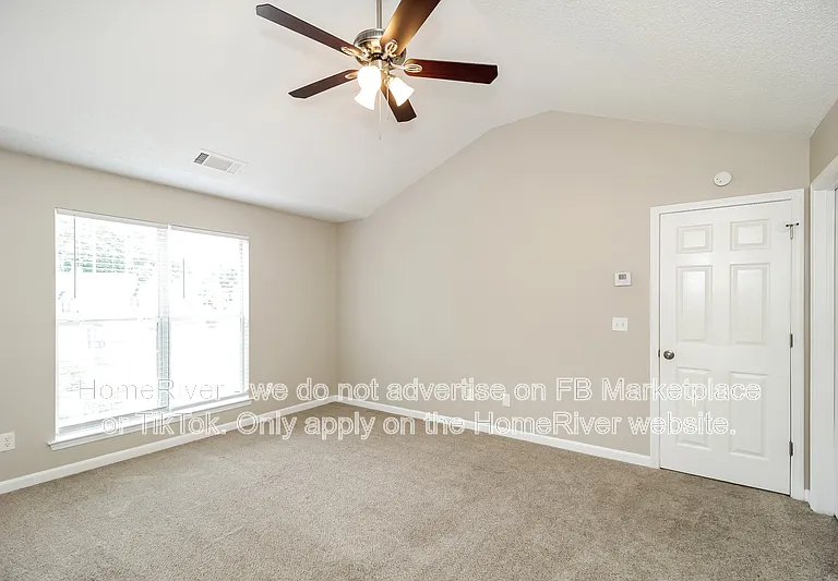 5037 Kens Ct — Photo 10