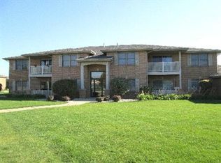 9800 Wildwood Ct UNIT 1-A, Highland, IN