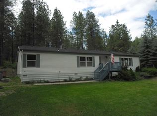 107 W Westmoreland Rd, Deer Park, WA 99006