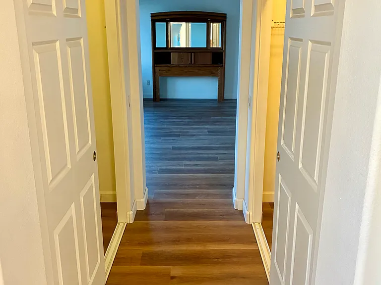 15881 Tanberry Dr — Photo 31