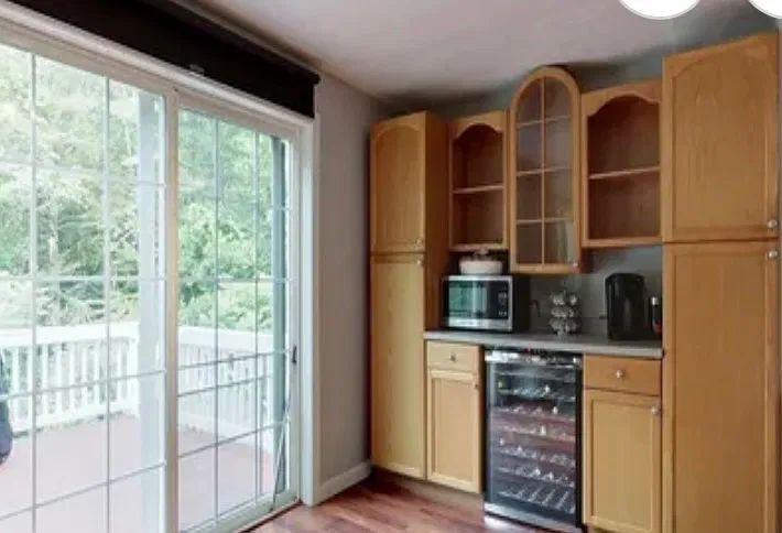 4 bed, 2.5 bath, 2016 sqft, $3,700 — Photo 4