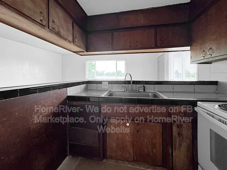 10 Nedra Ct #4 — Photo 12