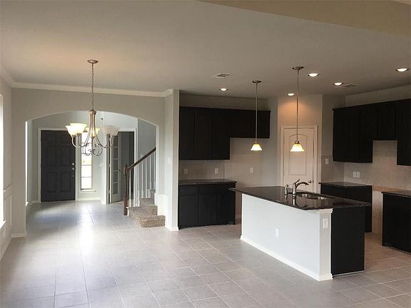 3rd image of 1616 Brandon Dr