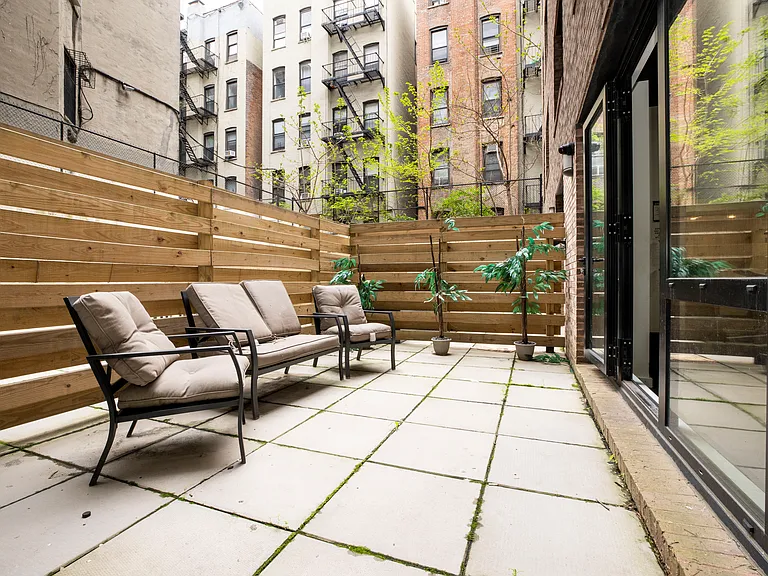 63 W 104th St #102 — Photo 8