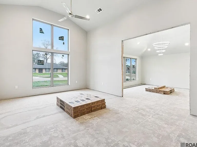 420 Brookhaven Dr — Photo 5