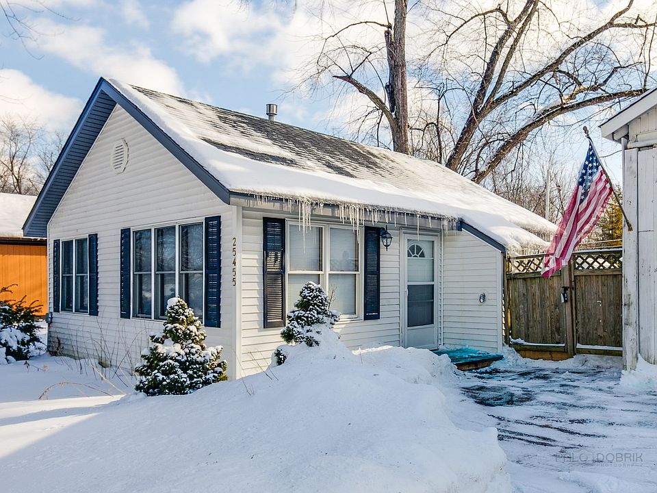 1st image of 25455 W Highwoods Dr