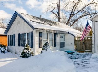 25455 W Highwoods Dr, Antioch, IL