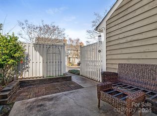 7111 Meeting St, Charlotte, NC 28210
