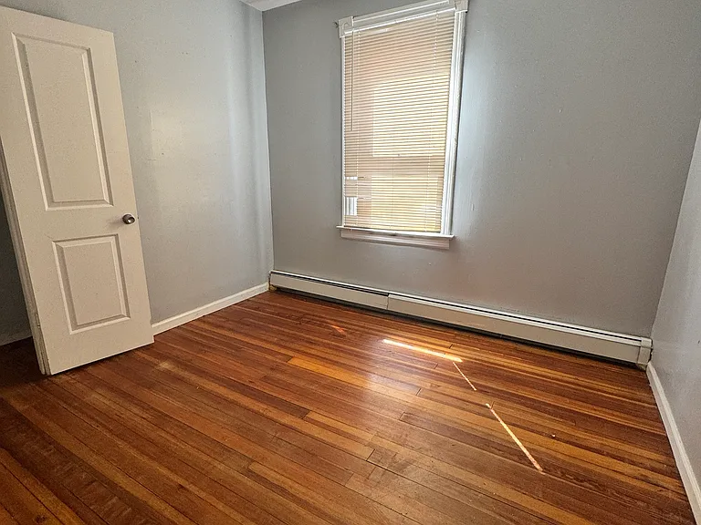 100 Preston St #2W — Photo 2